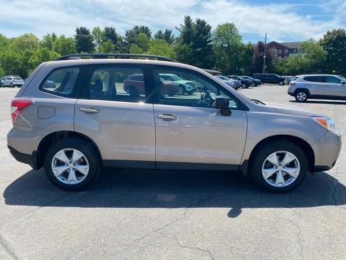 Burnished Bronze Metallic 2016 Subaru Forester 2.5i