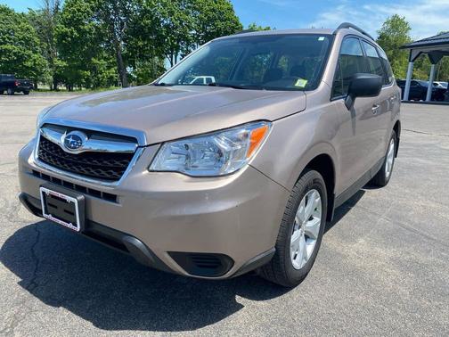 Burnished Bronze Metallic 2016 Subaru Forester 2.5i