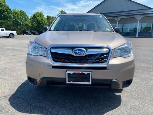 Burnished Bronze Metallic 2016 Subaru Forester 2.5i