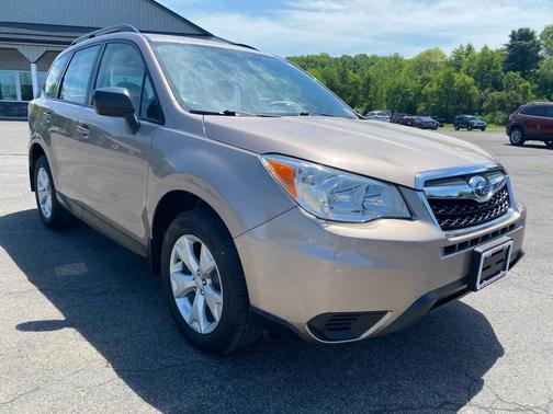 Burnished Bronze Metallic 2016 Subaru Forester 2.5i