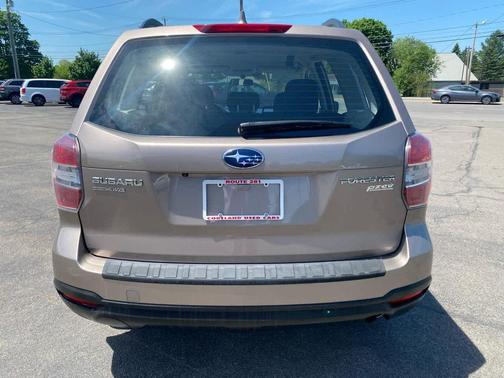 Burnished Bronze Metallic 2016 Subaru Forester 2.5i