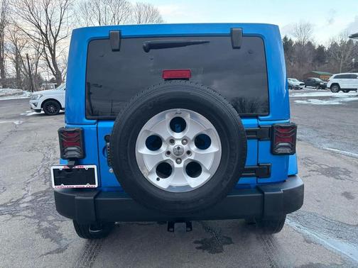 2015 Jeep Wrangler Unlimited Sahara