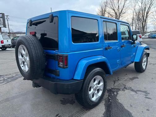 2015 Jeep Wrangler Unlimited Sahara