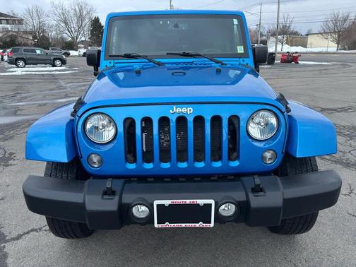 2015 Jeep Wrangler Unlimited Sahara