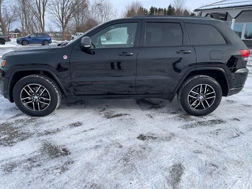 2018 Jeep Grand Cherokee Trailhawk