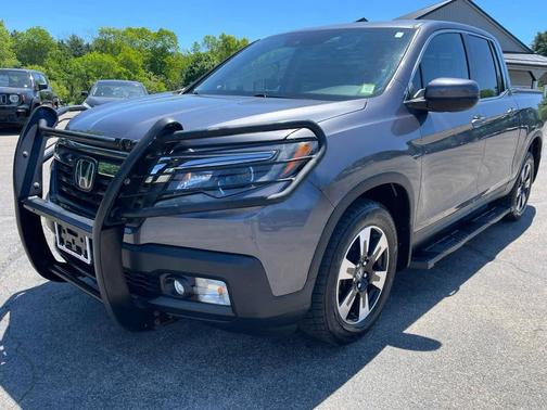 Modern Steel Metallic 2020 Honda Ridgeline RTL