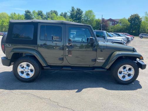 Tank Clearcoat 2015 Jeep Wrangler Unlimited Sahara