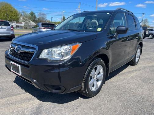 Dark Gray Metallic 2015 Subaru Forester 2.5i Premium