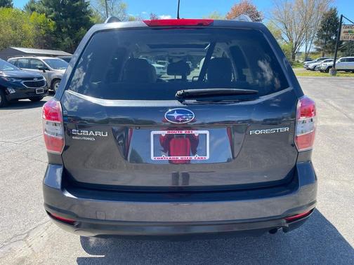 Dark Gray Metallic 2015 Subaru Forester 2.5i Premium