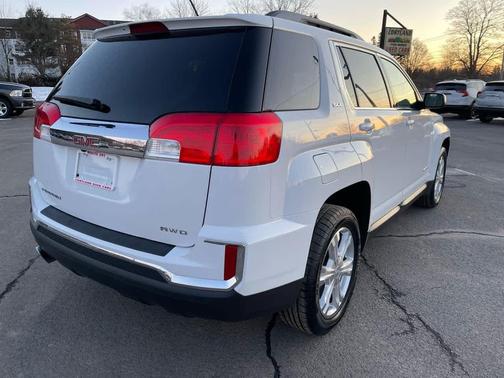 2017 GMC Terrain SLE-2