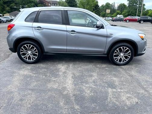 2016 Mitsubishi Outlander Sport 2.4 ES
