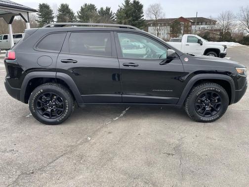 2020 Jeep Cherokee Trailhawk Elite