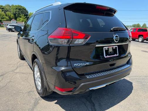 Magnetic Black 2017 Nissan Rogue SV