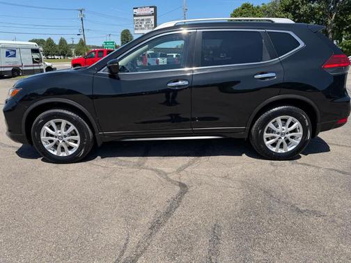 Magnetic Black 2017 Nissan Rogue SV
