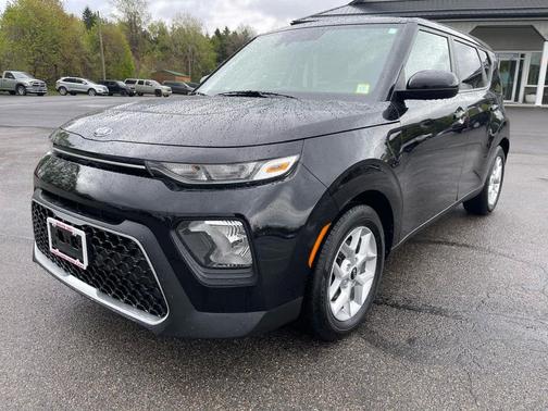 Cherry Black 2020 Kia Soul S