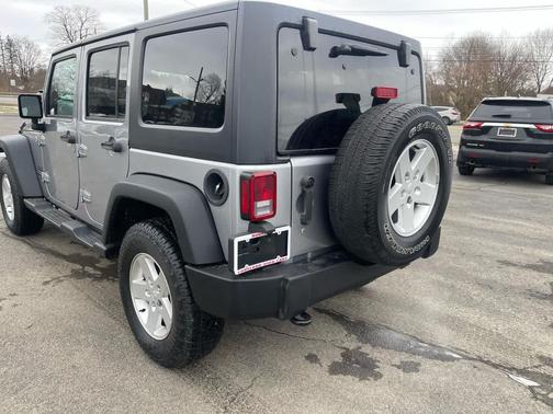 2017 Jeep Wrangler Unlimited Sport