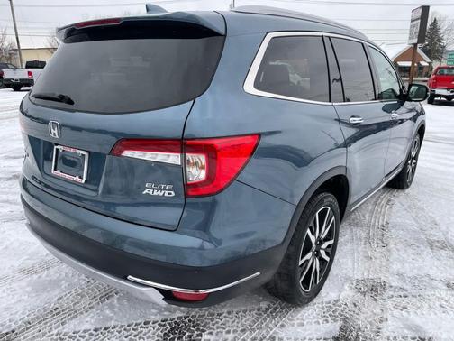 2020 Honda Pilot AWD Elite
