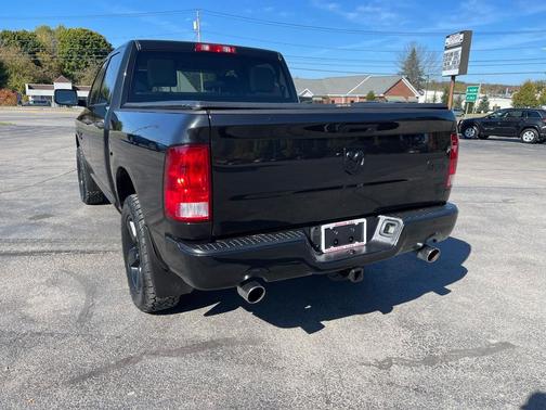 2016 RAM 1500 Tradesman/Express