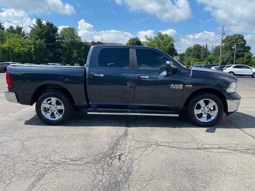 Maximum Steel Metallic Clearcoat 2018 RAM 1500 Big Horn