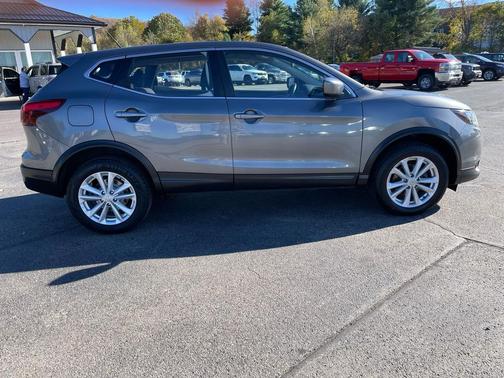 2018 Nissan Rogue Sport S