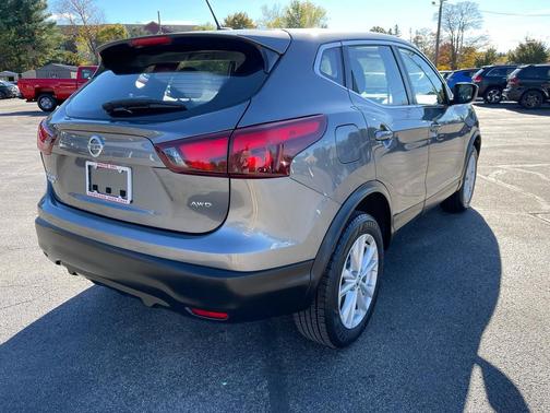 2018 Nissan Rogue Sport S