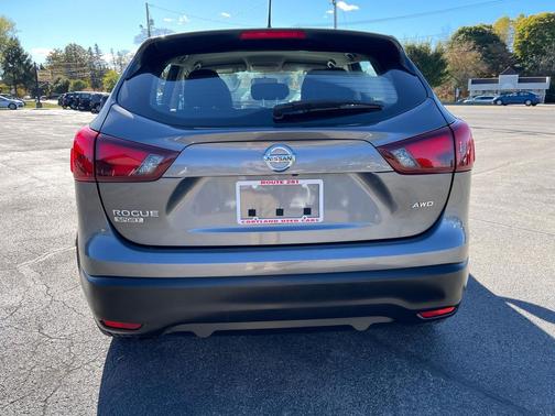 2018 Nissan Rogue Sport S