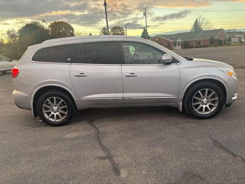 2017 Buick Enclave Leather