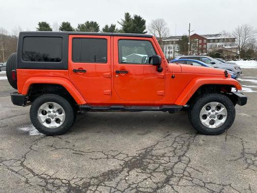 2015 Jeep Wrangler Unlimited Sahara