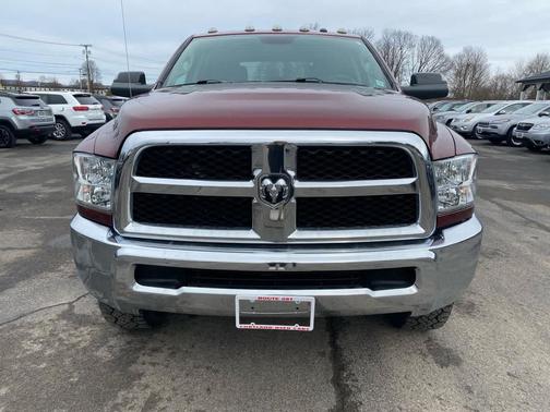 2018 RAM 2500 Tradesman Crew Cab 4x4 6'4' Box