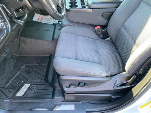2019 Chevrolet Silverado 1500 2LT