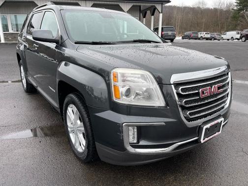 2017 GMC Terrain SLE-2