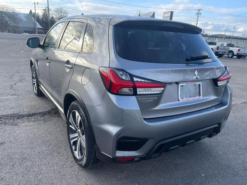 2021 Mitsubishi Outlander Sport SE