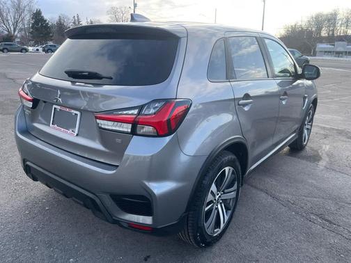 2021 Mitsubishi Outlander Sport SE