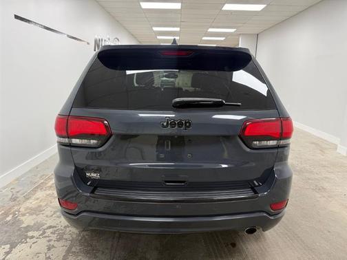 2018 Jeep Grand Cherokee Laredo E