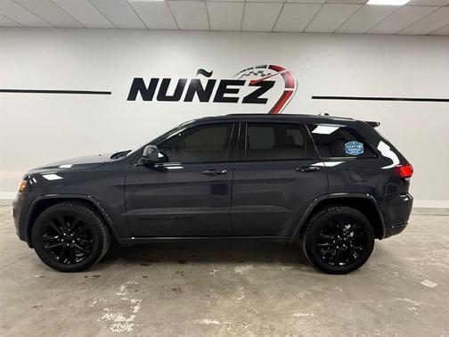 2018 Jeep Grand Cherokee Laredo E