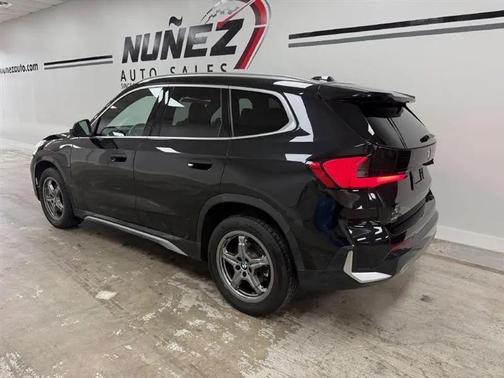 BLACK 2024 BMW X1 xDrive28i
