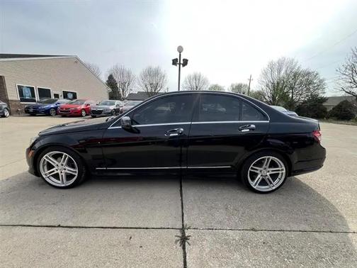 2011 Mercedes-Benz C-Class C 300 4MATIC Sport