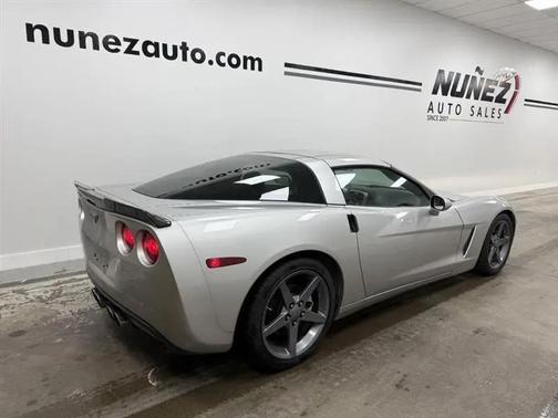2005 Chevrolet Corvette Base