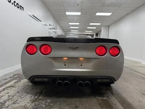 2005 Chevrolet Corvette Base