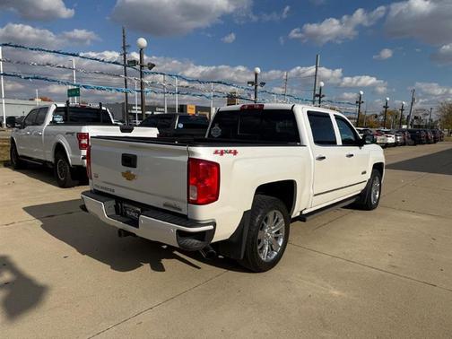 2017 Chevrolet Silverado 1500 High Country