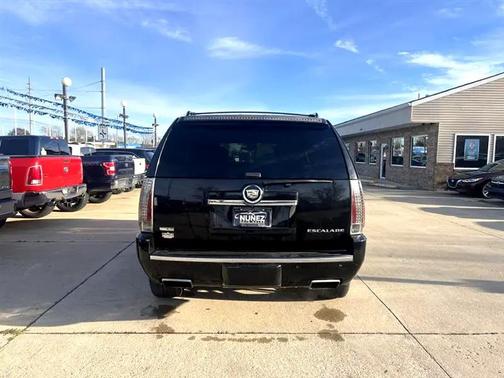 2012 Cadillac Escalade Premium