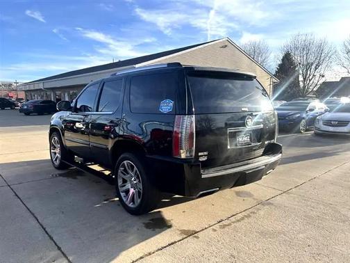 2012 Cadillac Escalade Premium