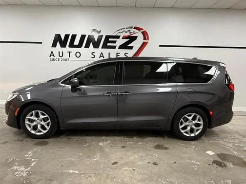 2019 Chrysler Pacifica Touring Plus