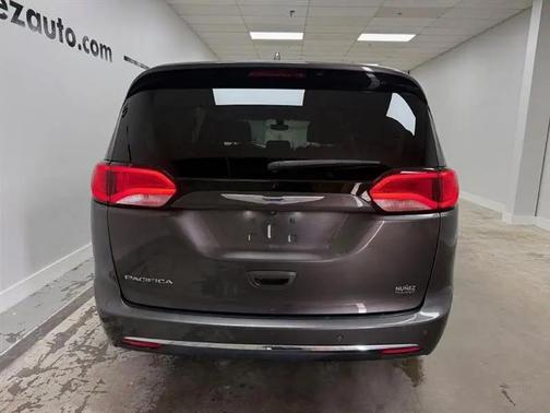 2019 Chrysler Pacifica Touring Plus