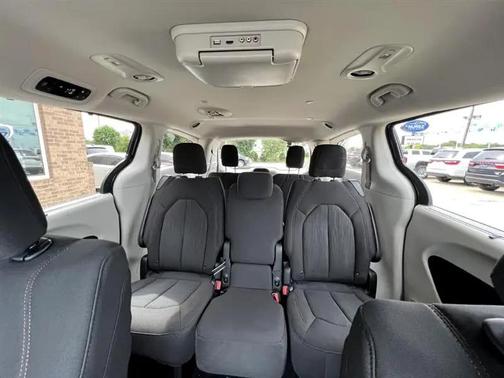 2019 Chrysler Pacifica Touring Plus