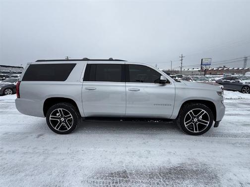 2020 Chevrolet Suburban LT