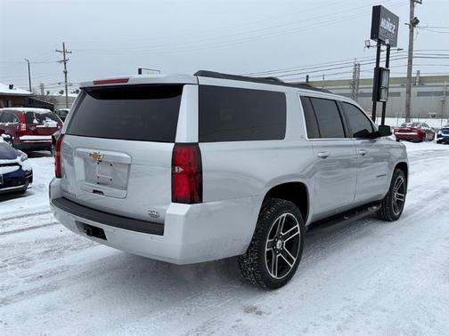 2020 Chevrolet Suburban LT