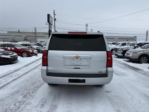 2020 Chevrolet Suburban LT