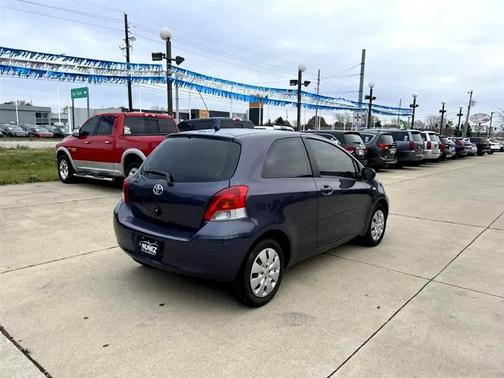 2011 Toyota Yaris Base