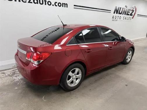 Crystal Red Metallic Tintcoat 2011 Chevrolet Cruze LT